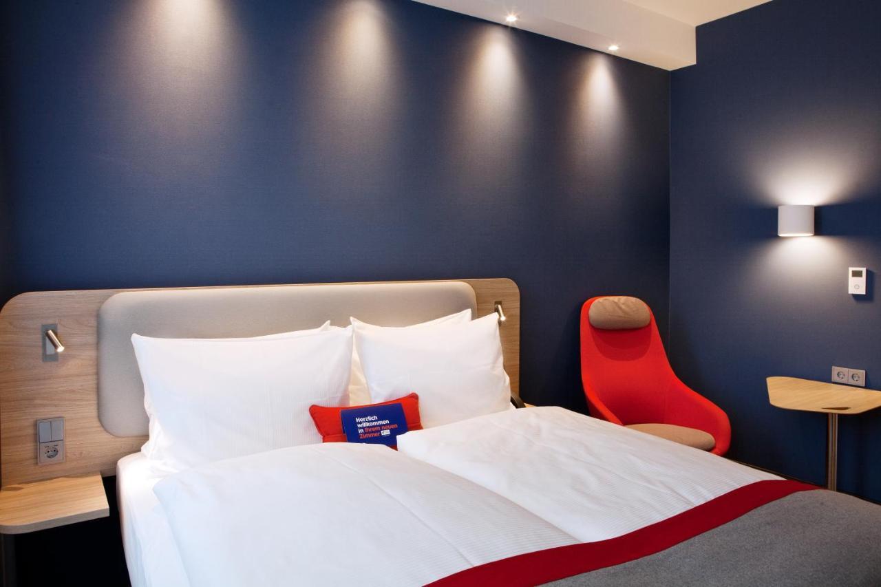Holiday Inn Express - Kaiserslautern By Ihg Exterior photo