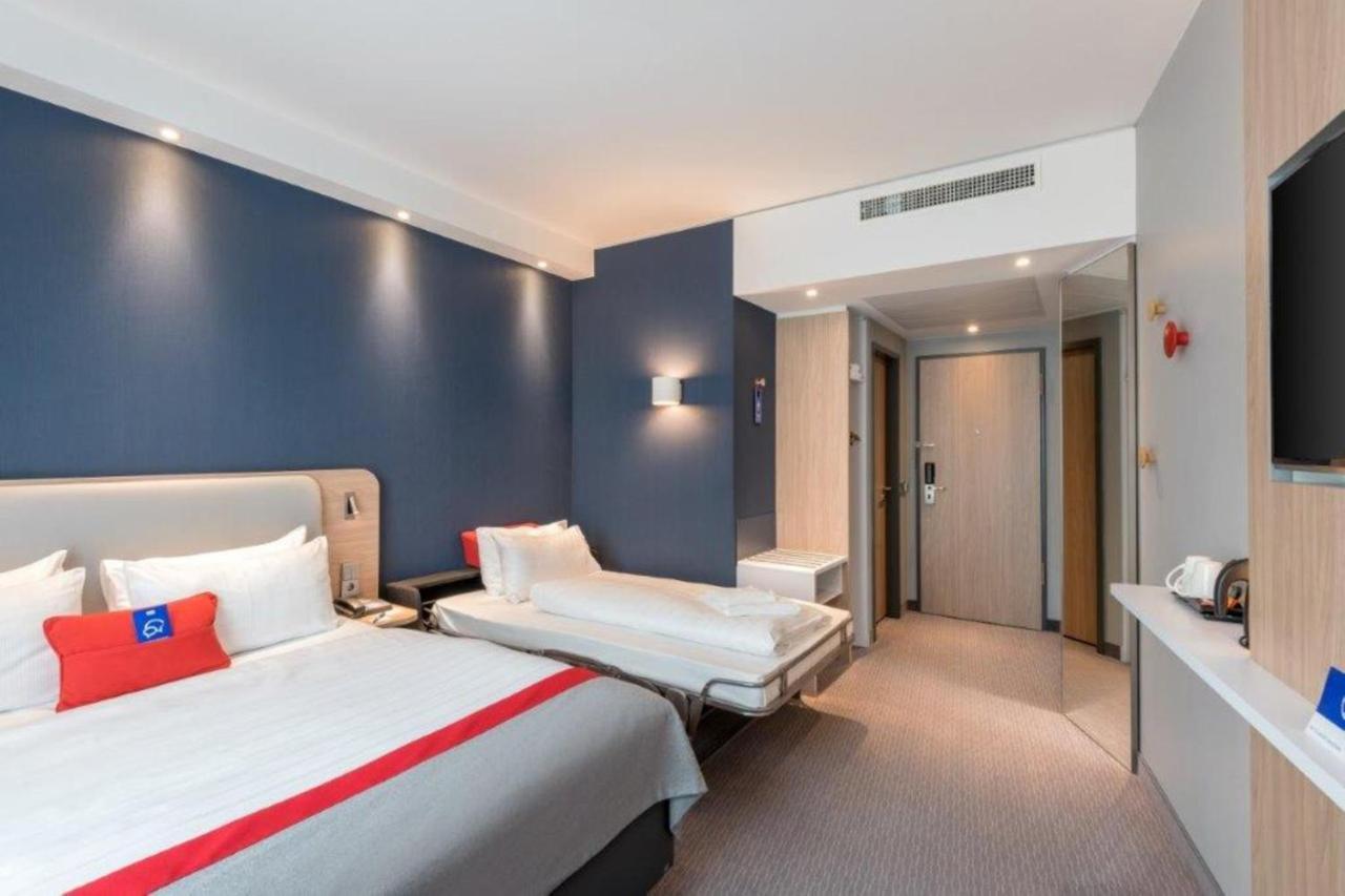 Holiday Inn Express - Kaiserslautern By Ihg Exterior photo
